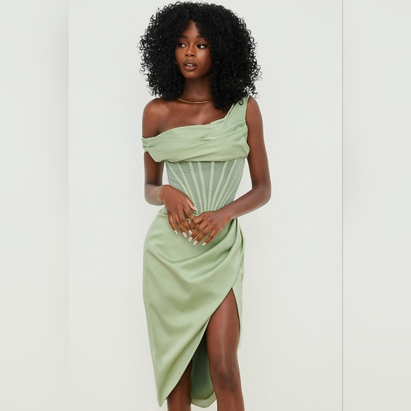 16. NWT HOUSE OF CB LULU PISTACHIO ASYMMETRIC DRAPE MIDI CORSET DRESS - Picture 2 of 13